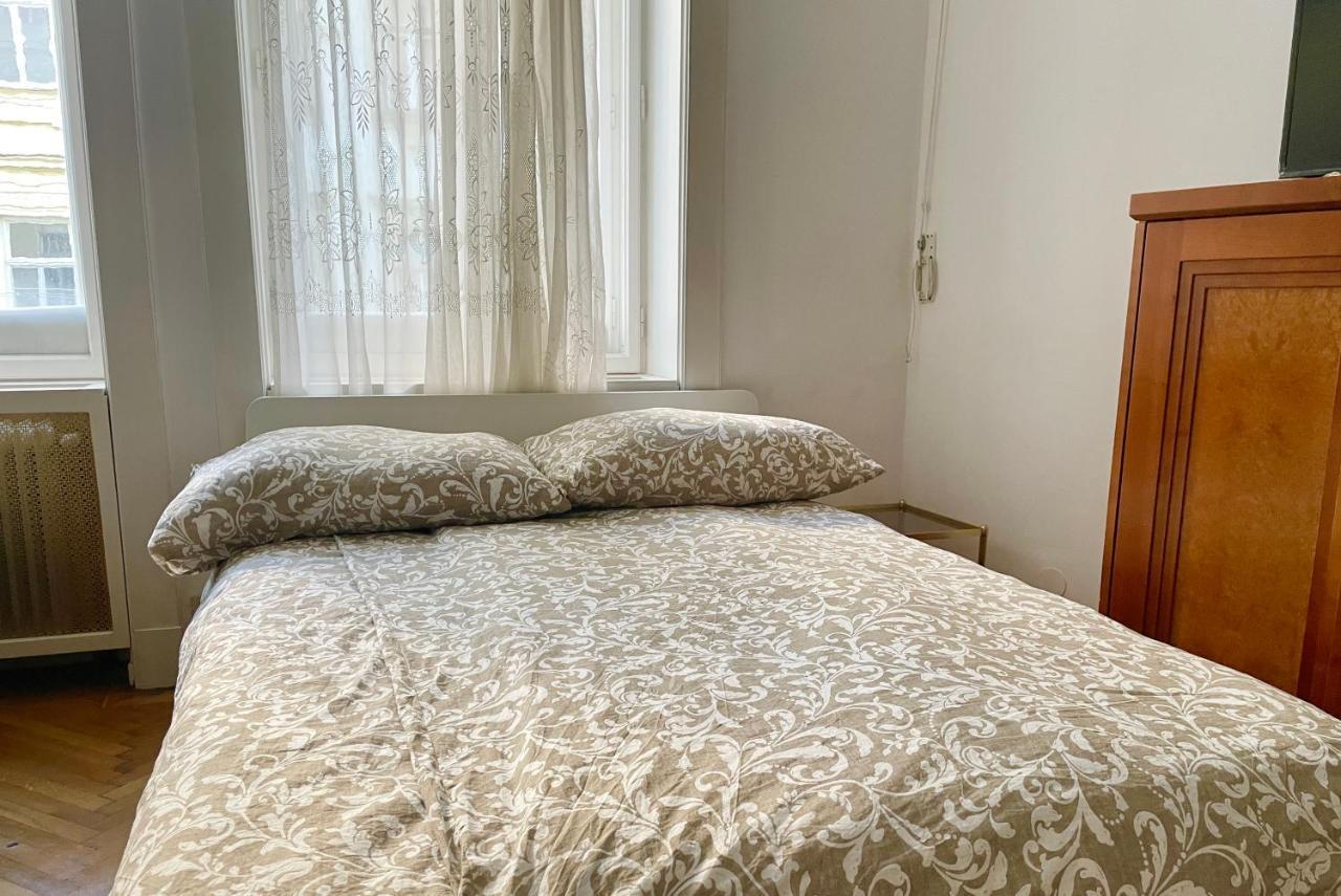 Calm 60M2 Flat Close To Center - Free Parking Vienna Luaran gambar
