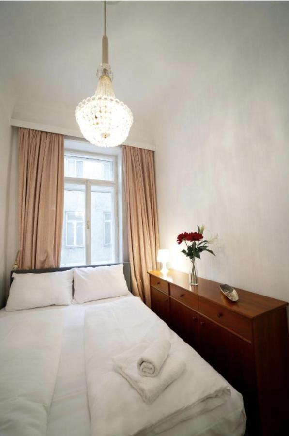 Calm 60M2 Flat Close To Center - Free Parking Vienna Luaran gambar